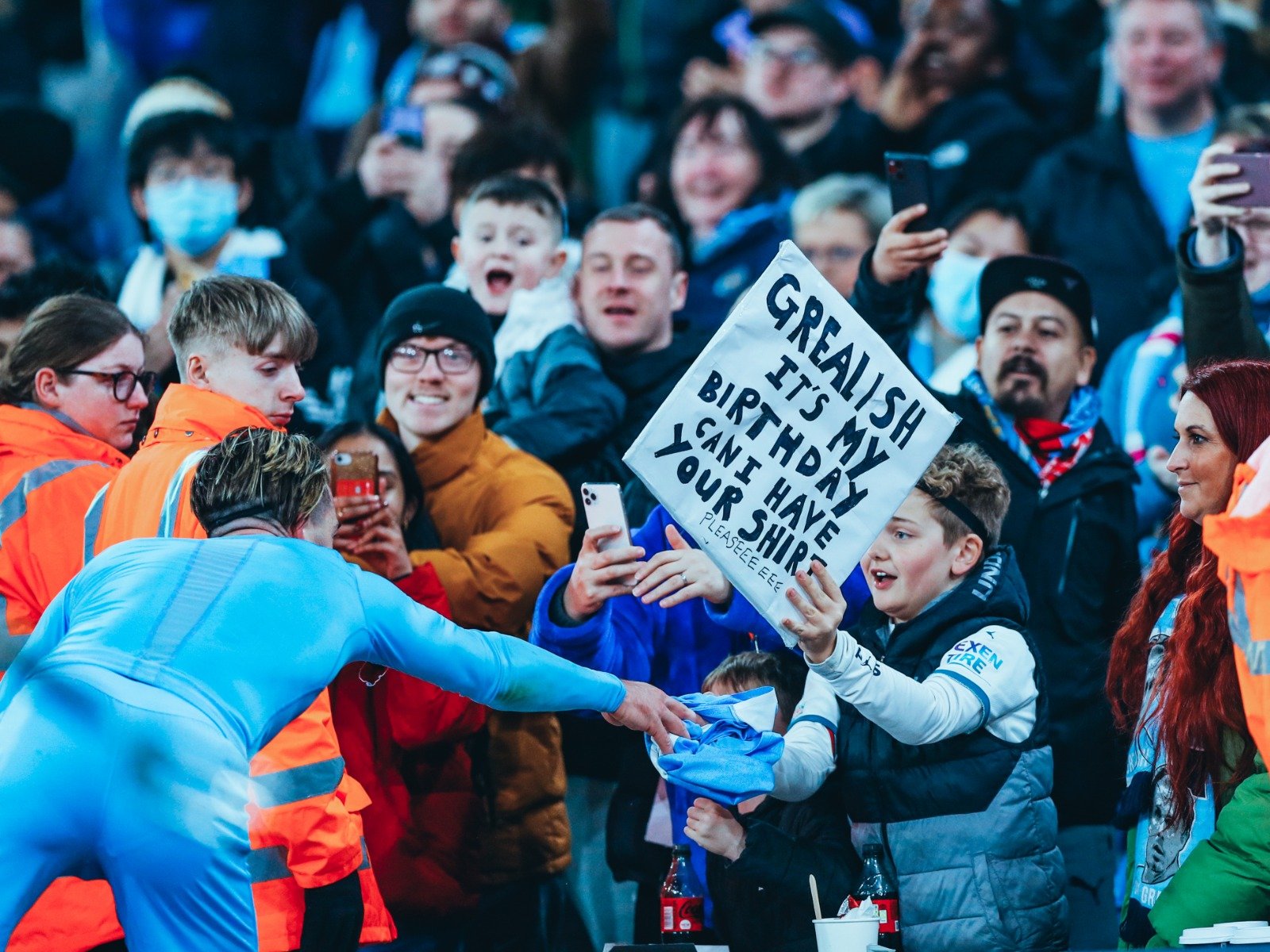 这一消息引 这一消息引