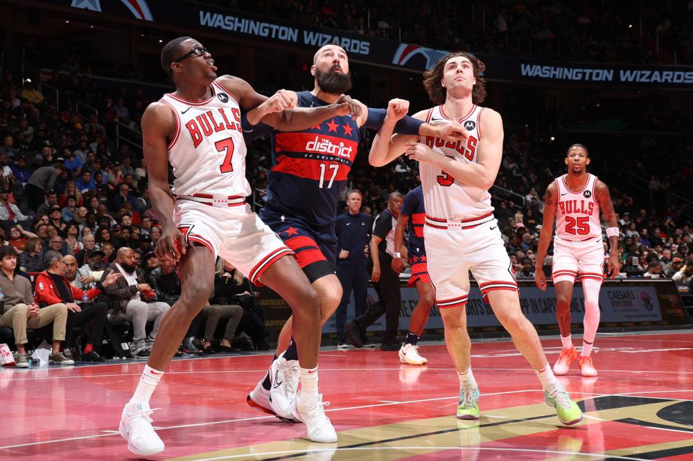 他的表现令 他的表现令